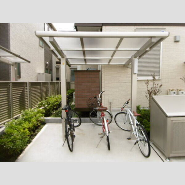 グレイスパール平和台 屋根付き自転車駐輪場