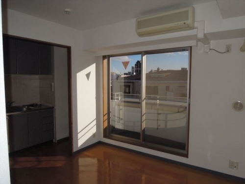 萩原ビル5階 居間