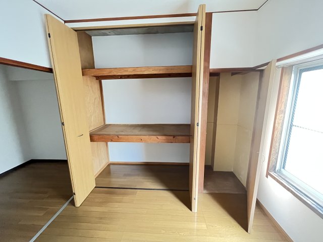 第一マンション1階 掲載の写真は退去前の写真となります。