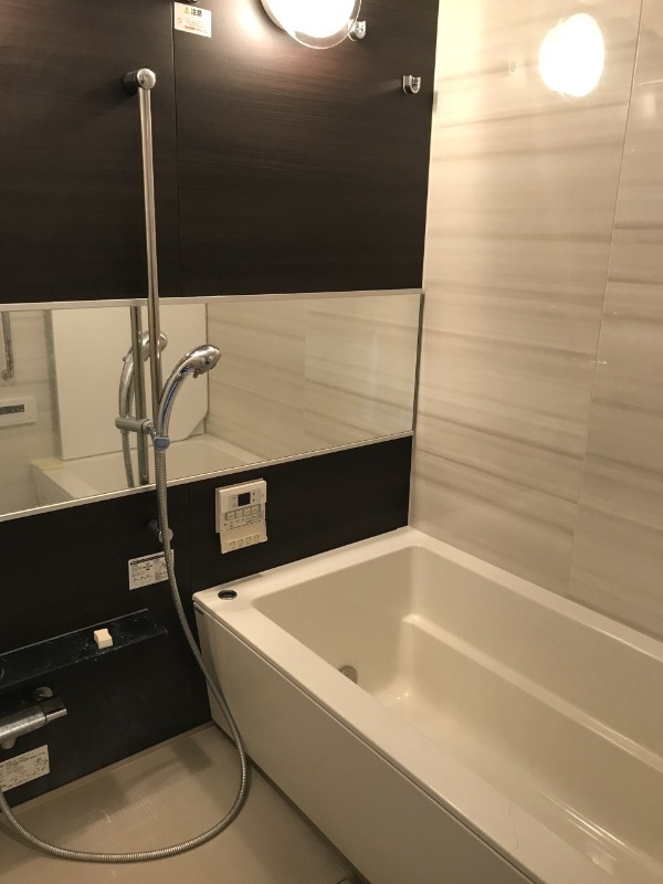 ＤＥＵＸ　ＴＯＵＲＳ　ＣＡＮＡＬ＆ＳＰＡ　ＷＥＳＴ31階 お風呂