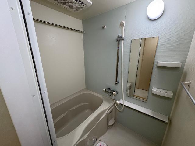 グレースタウン　ミソノ バス