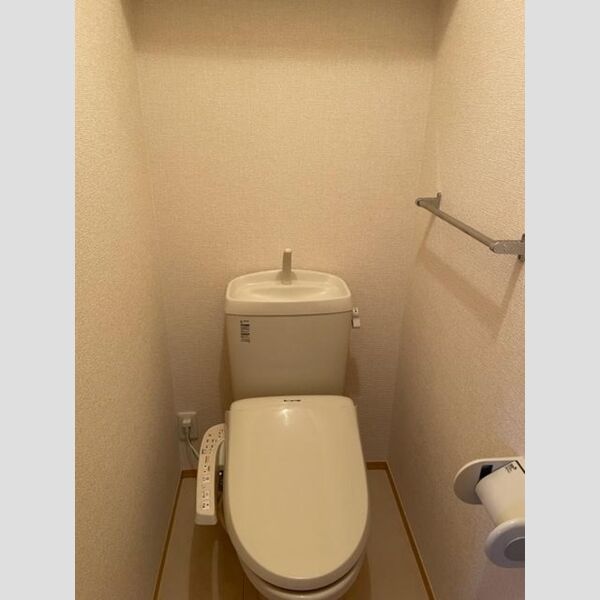 ルーチェ201号室 トイレ