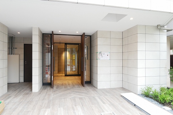 ハーモニーレジデンス横浜大通り公園4階 外観