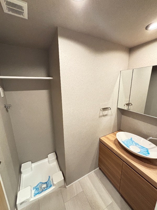 レジディア杉並方南町8階 同建物別部屋の参考画像