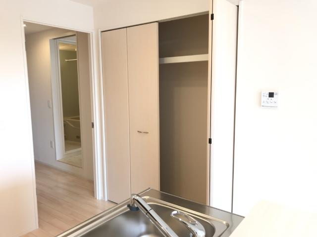 メゾンアイリス202号室 収納