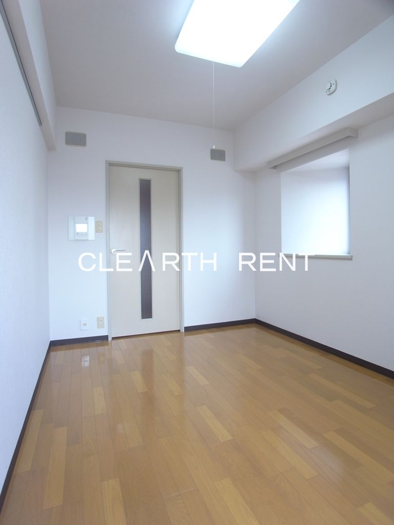 新中野スカイレジテル 角部屋