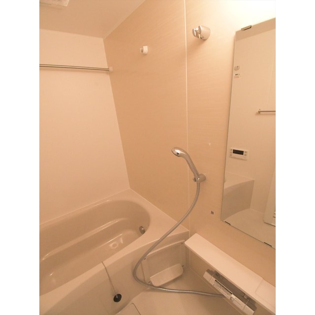 ラクレイス横濱関内0502号室 お風呂