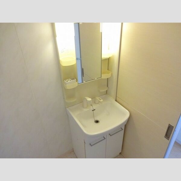 ガーデンコート　C 洗髪洗面化粧台