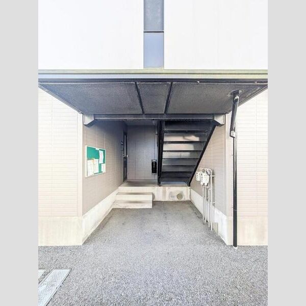 メゾン・ド・ヴェルテ エントランス