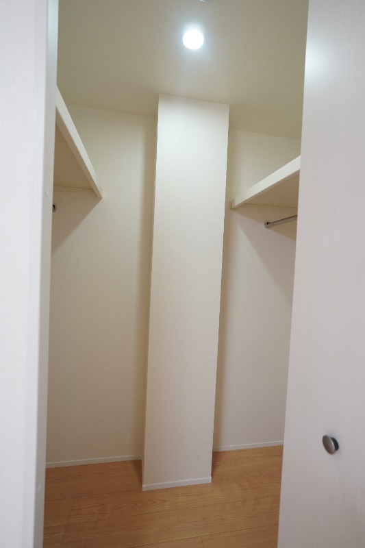 East IM2階 部屋その他