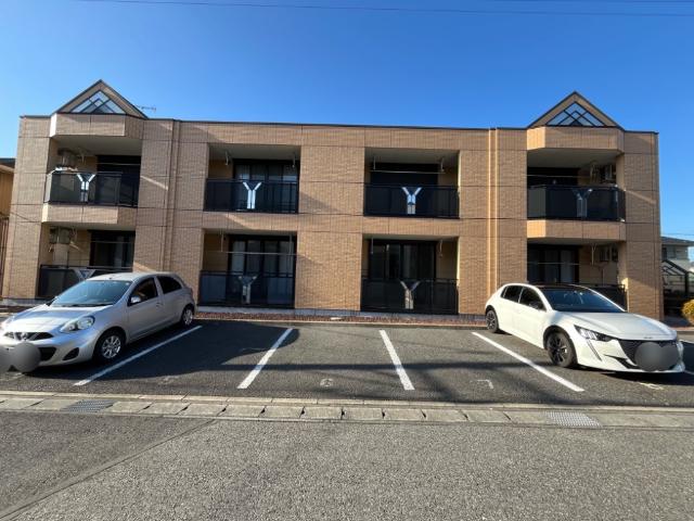 アメニティ　ヒルズ 外観写真（昼）