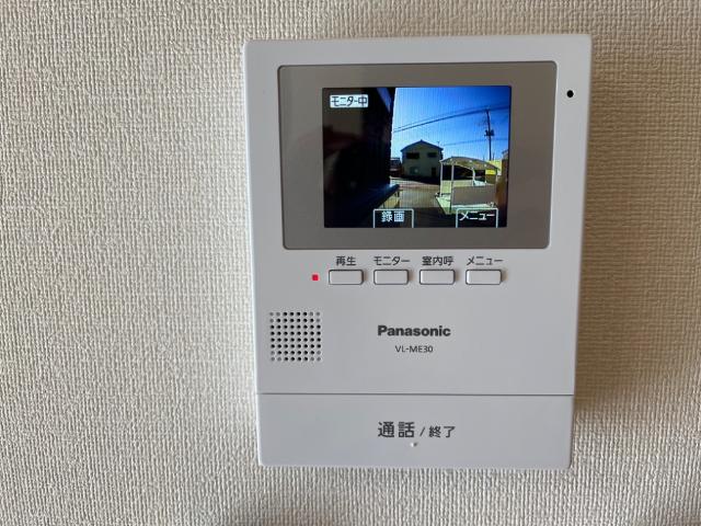 ブラン　メゾンⅢ102号室 カメラ付インターホン（イメージ）
