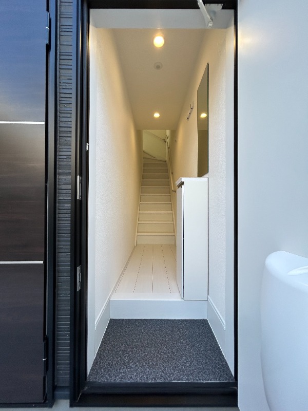 ミモザ哲学堂2階 玄関