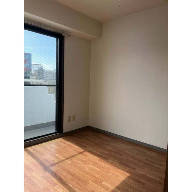 アルマーレ平塚 洋室