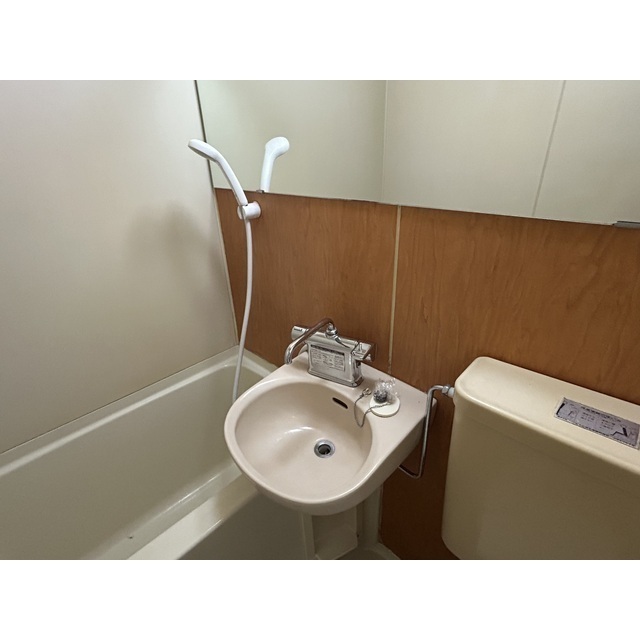 ＬＡＮＤ　ＣＩＴＹ 内観