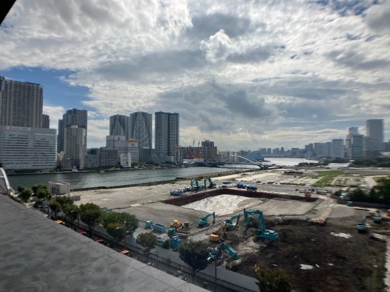 ドムス・スタイル銀座東11階 共用廊下側の眺望（２０２４年）