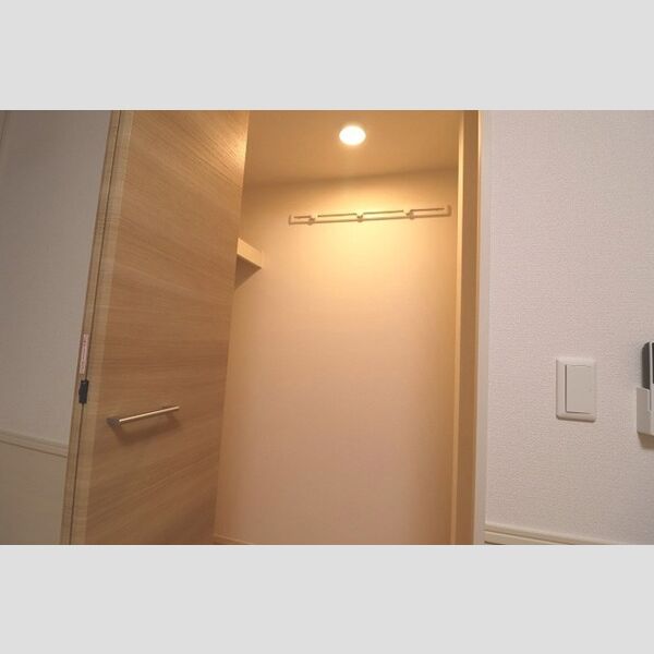 コンフォール クローゼット