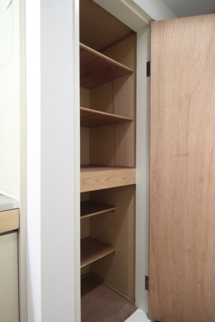 プラザ常盤台1階 靴入