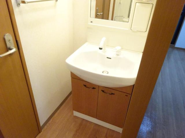 ロイヤルヒルズ宮崎台 洗面