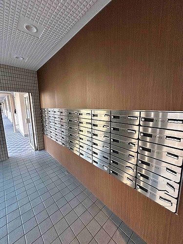 新蓮根団地第１４号棟3階 集合郵便受け　※2026年2月の写真