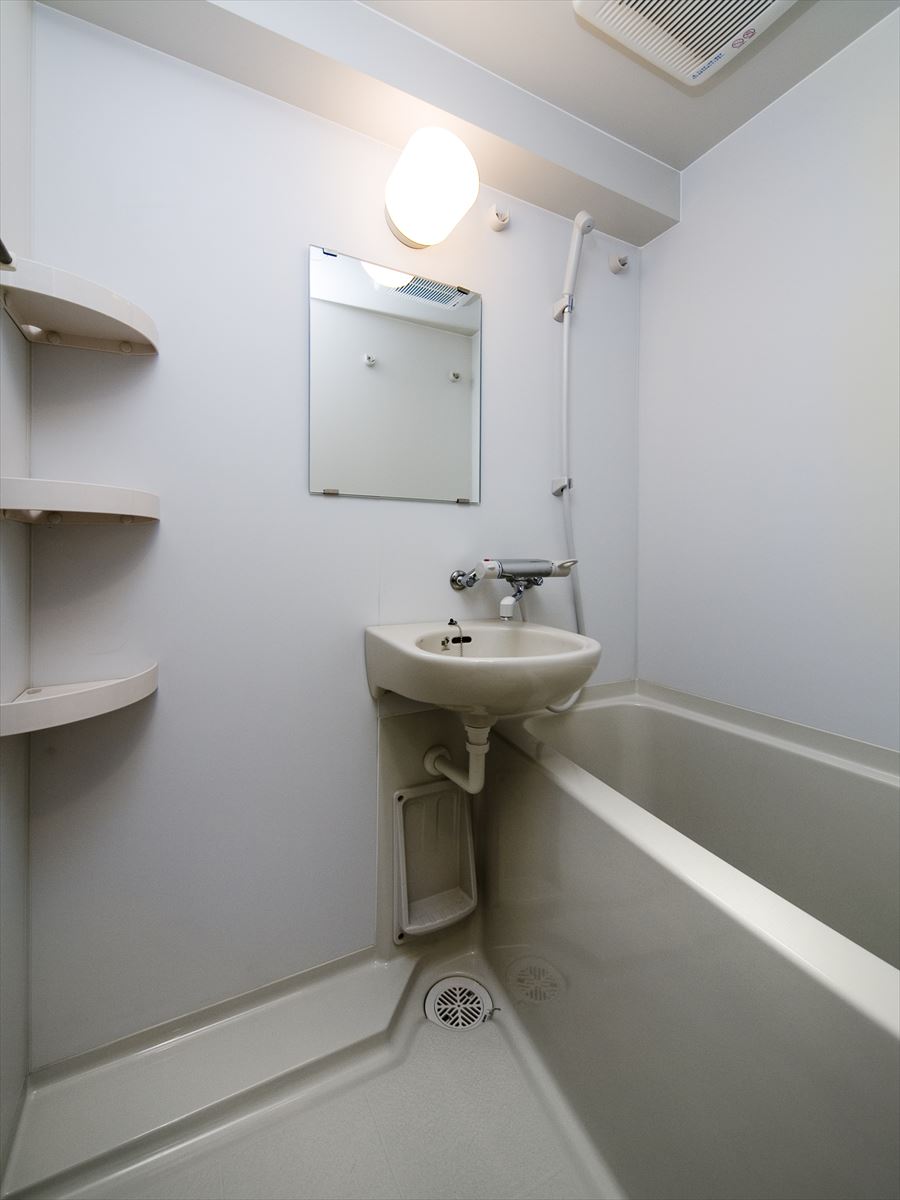 グラントゥルース駒込六義園602号室 お風呂