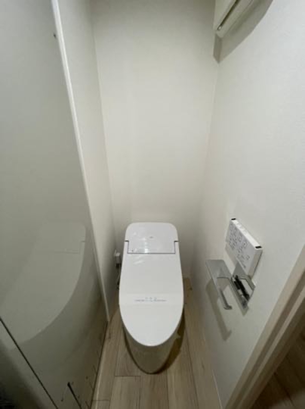 Premiere三軒茶屋3階 トイレ
