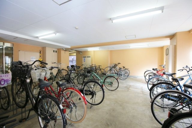 ライオンズマンション錦糸町第８5階 駐輪場