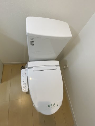 エプコット阪東橋101号室 トイレ