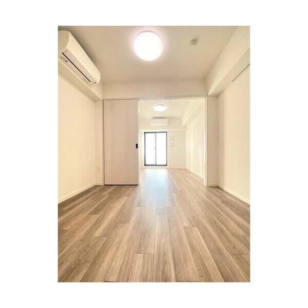 ジオエント中野1003号室 リビング