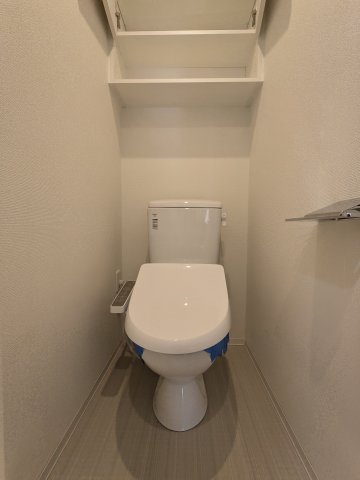 アジールコート東大井417号室 トイレ