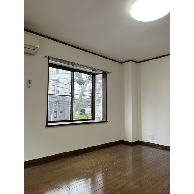 アルベールハイム 内観