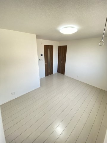 ベイルーム湘南藤沢101号室 同施工タイプ