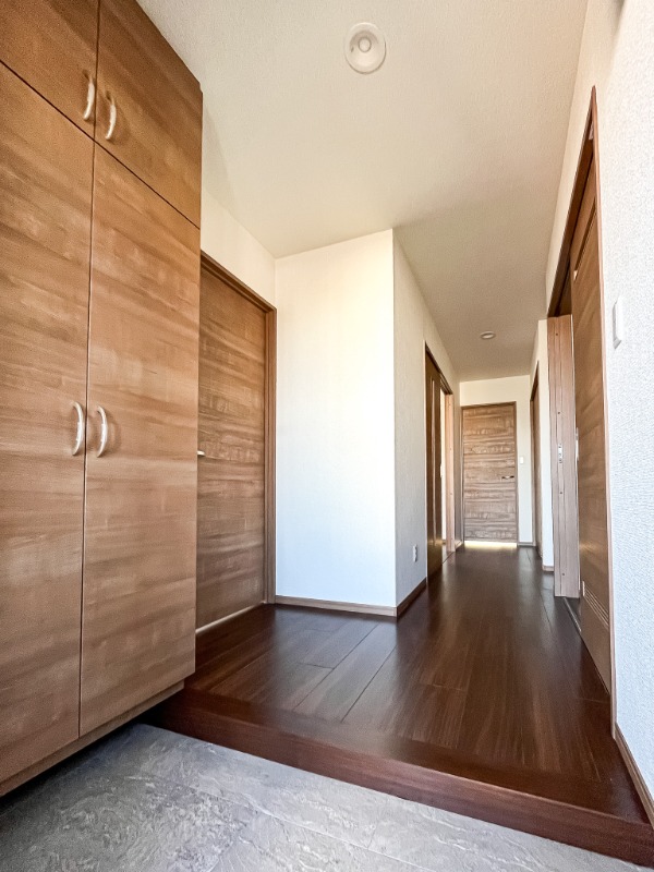 メゾン・ドTAKASAGO 玄関