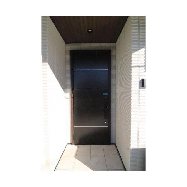 Villa　de　Grace　B棟 玄関