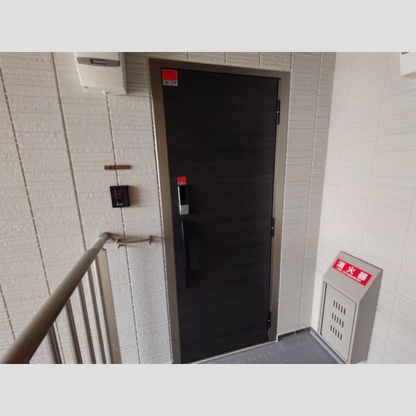 Asset-Court立川上砂町5丁目　A棟303号室 玄関表