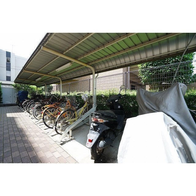 ラ・ポーム0502号室 駐車場