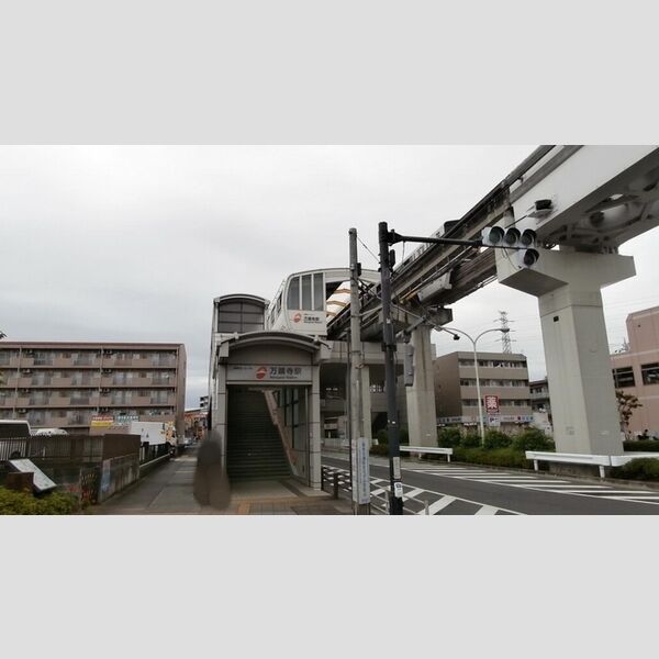 フェリーチェ 万願寺駅
