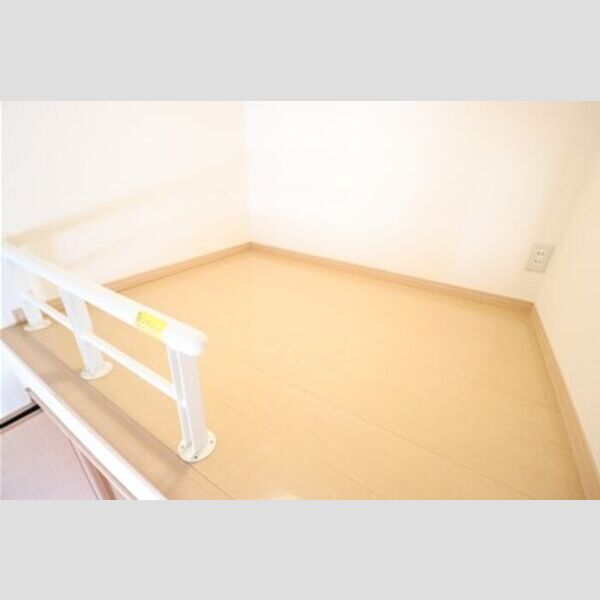 めぞん モナリエ201号室 ロフト