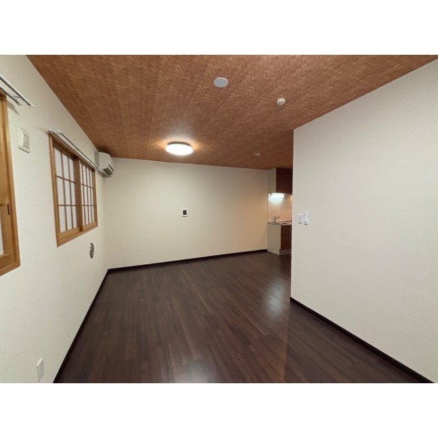 リブレス新河岸Ⅴ　旧新河岸元寮202号室 リビング