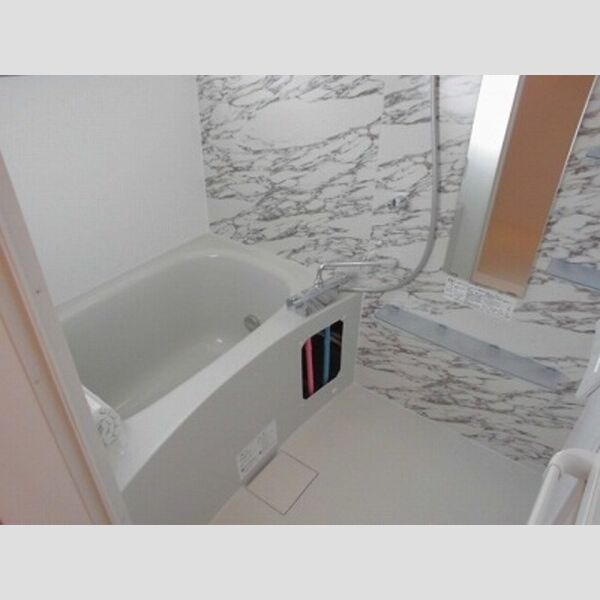 LSY47102号室 ■浴室にはTVが設置されます■