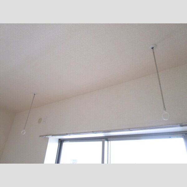 エスペランサ302号室 室内物干し