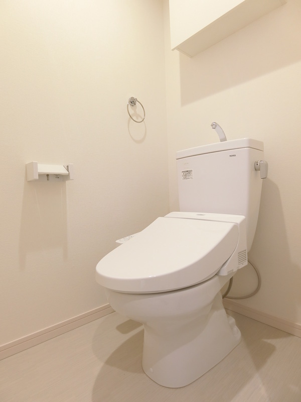 リブリ・ドルチェ5階 トイレ