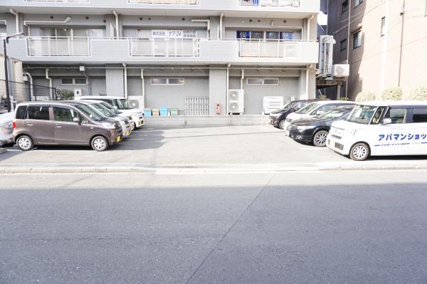 メローウィンドふじみ野 駐車場