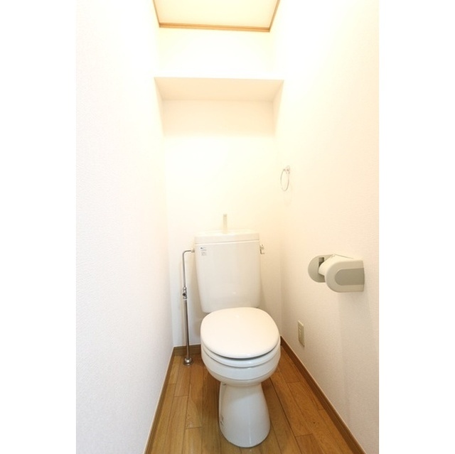 ウラノス鵠沼201号室 内観