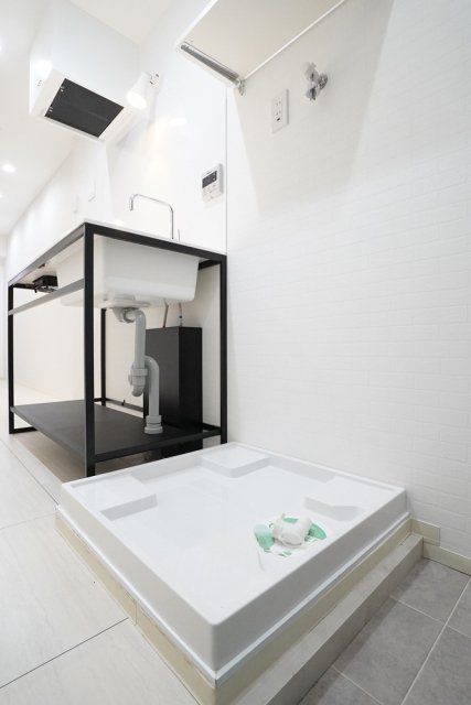 Ｓ・フラット吉祥寺 室内洗濯機置場