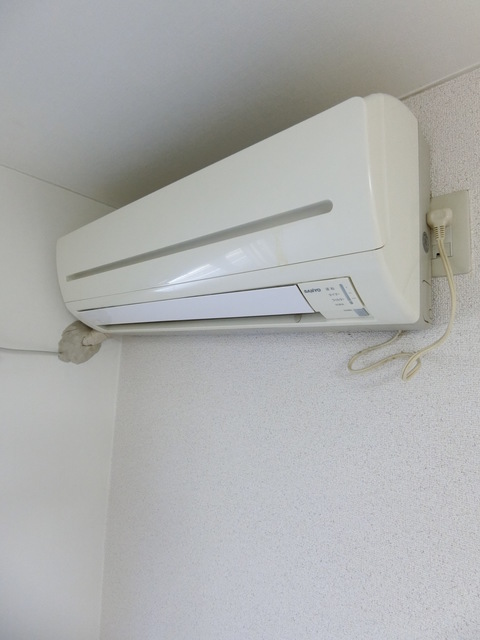 MAC千束コート2階 エアコン