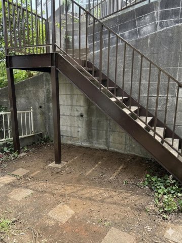 白旗4丁目戸建て 4DK 庭