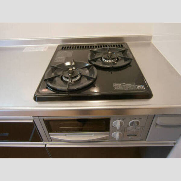 T&M南烏山101号室 101号室　グリル付2口ガスコンロ