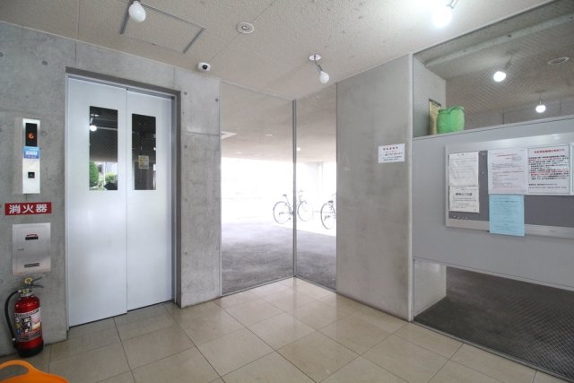 バージュアル武蔵小杉 エントランス