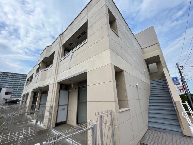 サン　フォレストⅡ 外観写真（昼）